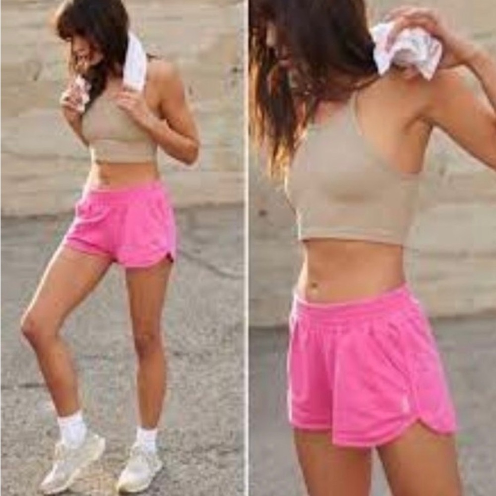 NWT Free People Movement Get Set Short Haute Pink Dolphin Curved hem Active XS